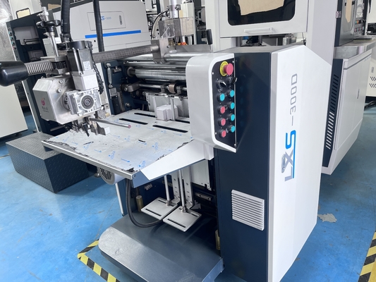 Machine rigide de cerclage automatique de fabrication de cartons, 40pcs/Min Cardboard Box Maker