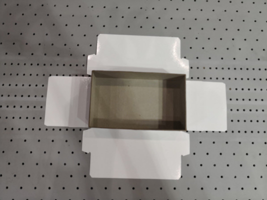 Collage plaçant la machine rigide automatique de fabrication de cartons pour le carton/boîte en plastique