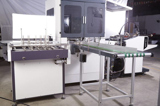 Gluer de papier plaçant la machine de fabrication de cartons pour la boîte de chaussure/téléphone/vin