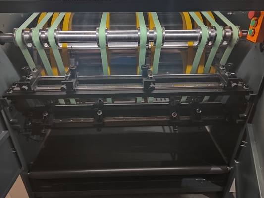 Conseil de la fréquence 50HZ cannelant la machine pour la cannelure d'épaisseur de 0.8-2.5mm
