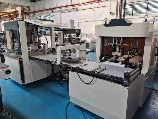 Machine cosmétique de fabrication de cartons de machine et de couvercle de Tray Rigid Gift Box Making de couverture