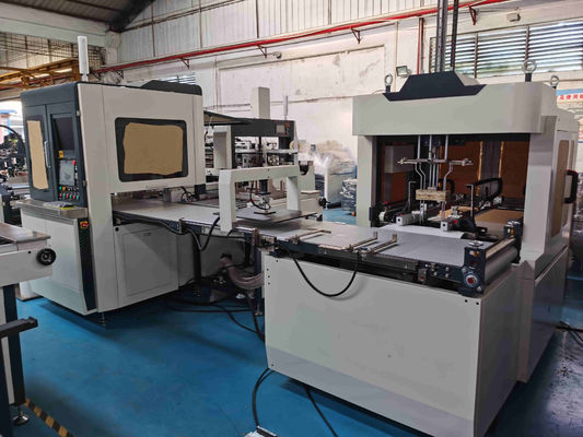 Machine rigide de fabrication de cartons de bijoux de chapeau complètement automatique de parfum avec le positionnement visuel