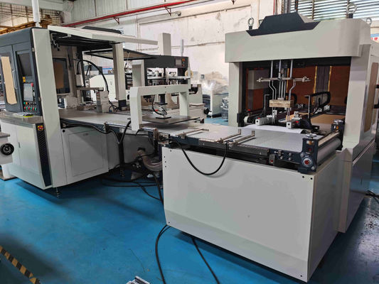 Machine rigide de fabrication de cartons de sucrerie fonctionnelle multi automatique de W400mm pour l'emballage