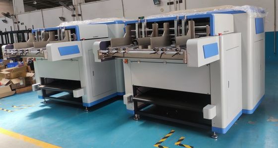Boîte rigide de 8 fentes cannelant la machine avec la vitesse 35 mètres par minute pour la cannelure de feuille