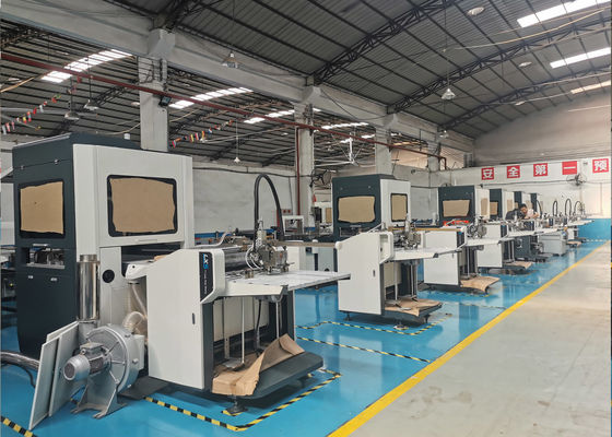 Machine rigide multifonctionnelle de boîte de Positionining pour la caisse de livre à couverture dure