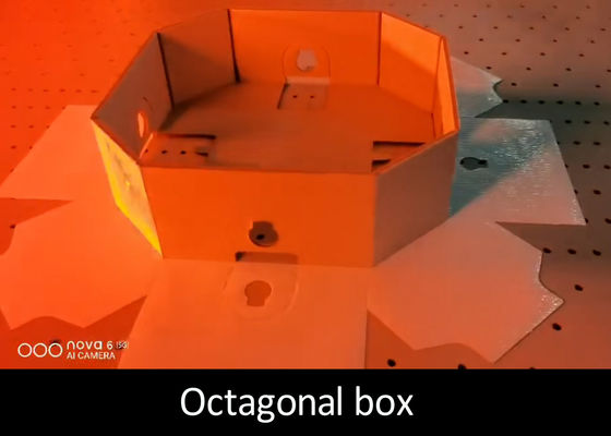 Machine octogonale de fabrication de cartons qui est adaptée aux besoins du client accordant la demande de clients