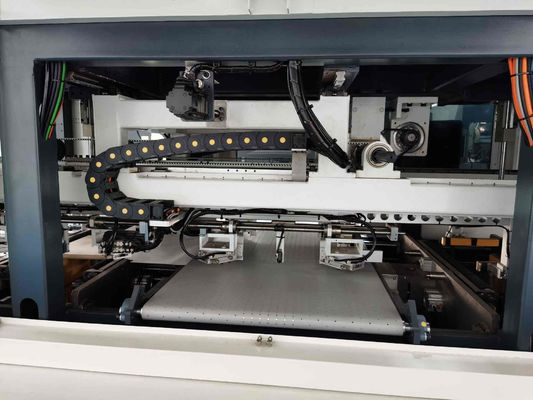 Épouser la machine de fabrication 300gsm de boîte automatique rigide de cadeau de sucrerie avec le positionnement visuel