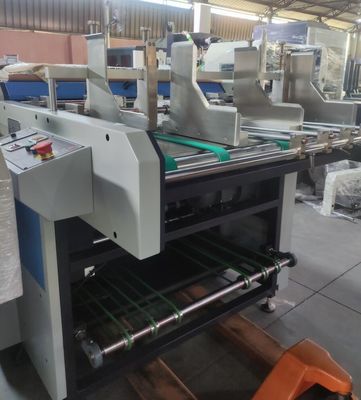 Panneau de boîte rigide de forme de v cannelant le carton de machine cannelant la machine pour la fabrication de cartons