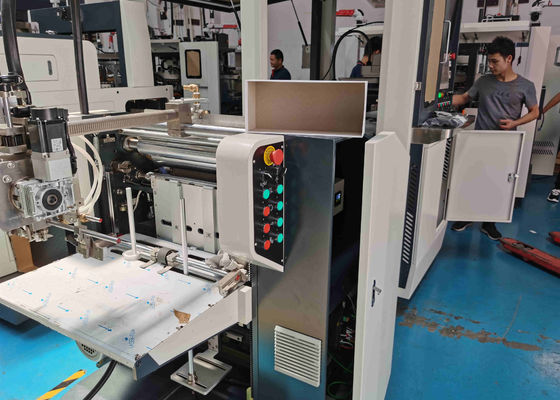 machine Max Cardboard L550XW400mm de 40pcs/Min Rigid Packaging Box Making