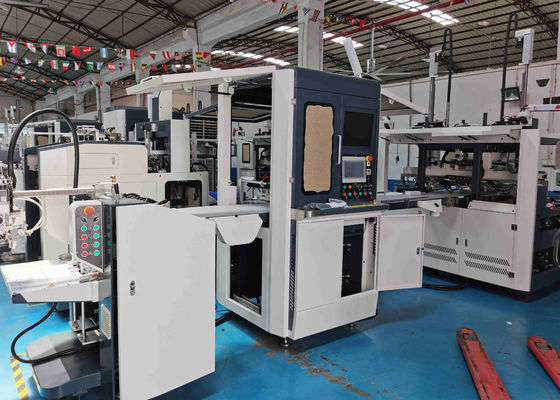 Positionnement rigide cosmétique de emballage futé de la machine 15-40pcs/min de fabrication de cartons
