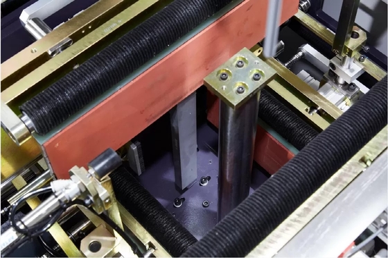 La machine de 3.2KW 8mins ajustent la machine d'emballage de boîte