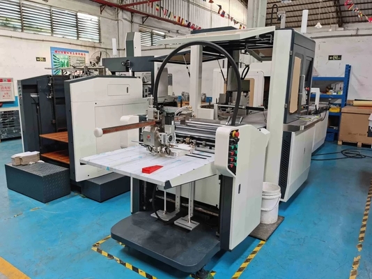 Machine de papier multifonctionnelle 15 de fabrication de cartons - 25pcs/min
