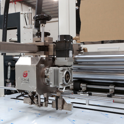 Machine de empaquetage dure 15 de fabrication de cartons - 40pcs/min avec le positionnement visuel